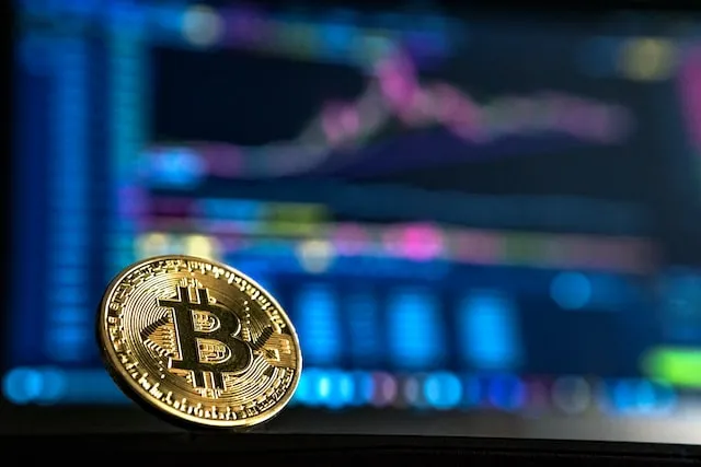 Revolution of physical cash into Bitcoin